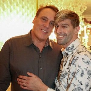 Meet your Posher, Gerald